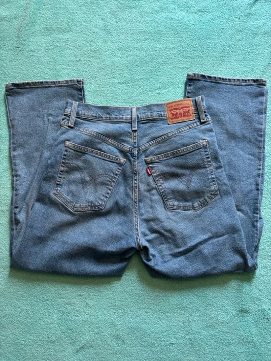 Levi’s Classic Ribcage Straight Ankle Jeans - S29 - Picture 2 of 2
